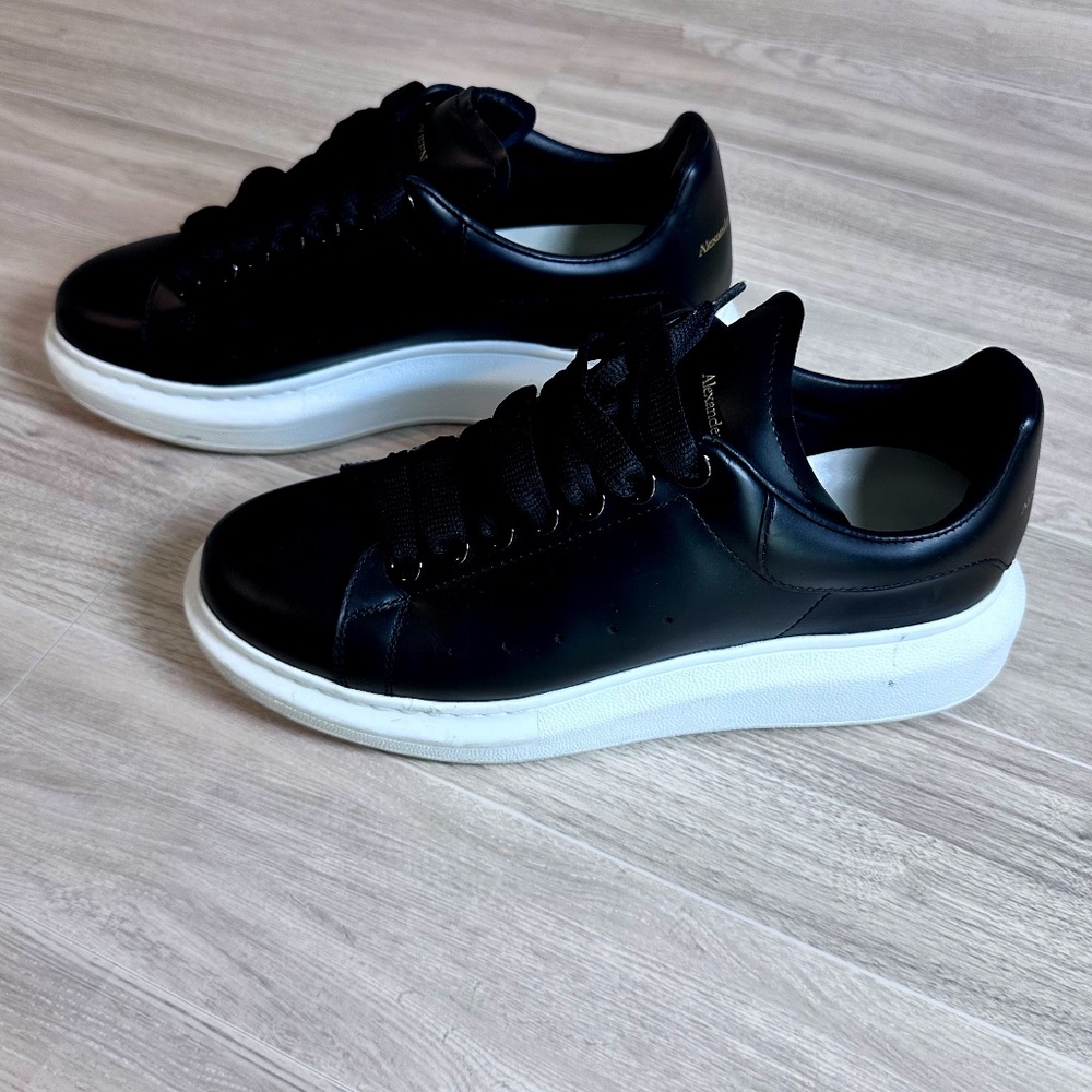 Alexander McQUEEN Black Sz 37.5 Oversized Sneakers